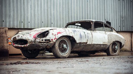 jaguar-e-type-auction-1.jpg