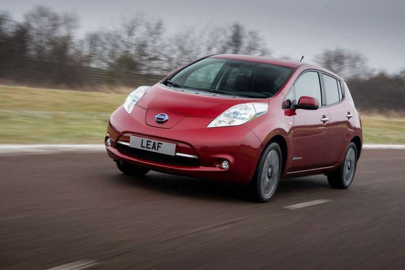 Электромобиль Nissan Leaf 2013