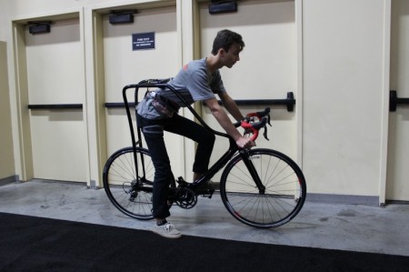 Эдуард Суровый. На велосипеде без седла. — смотреть онлайн
