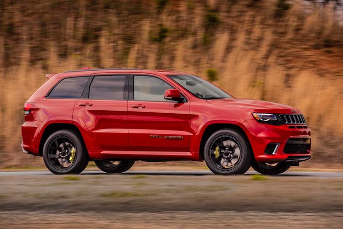 Jeep-Grand-Cherokee-Trackhawk-3.jpg