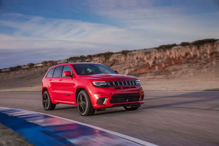 Jeep-Grand-Cherokee-Trackhawk-2.jpg